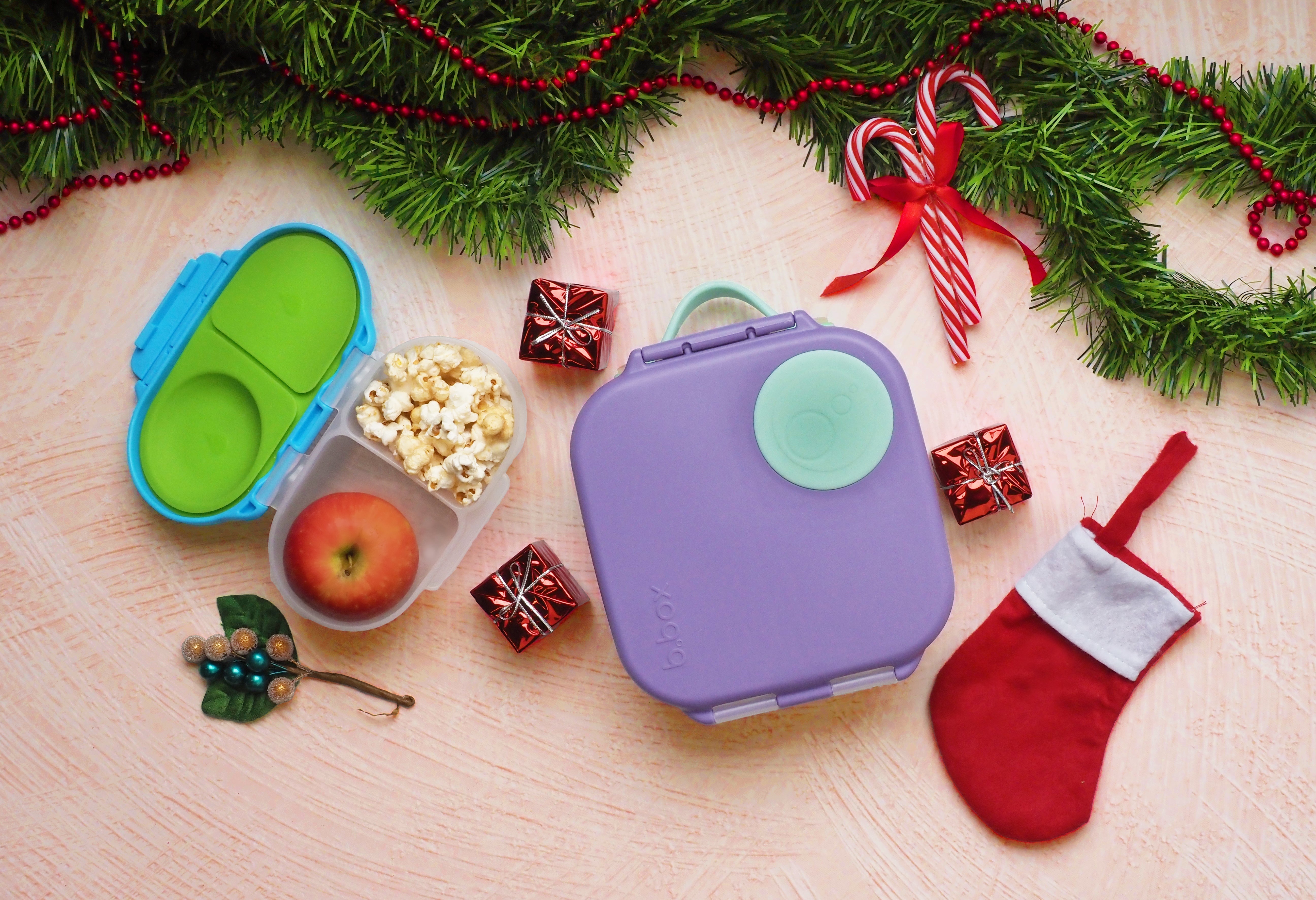 5 tips to keep kids fed and hydrated during Christmas visiting