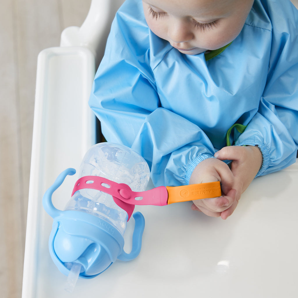 child with connect-a-cup strawberry shake - b.box for kids